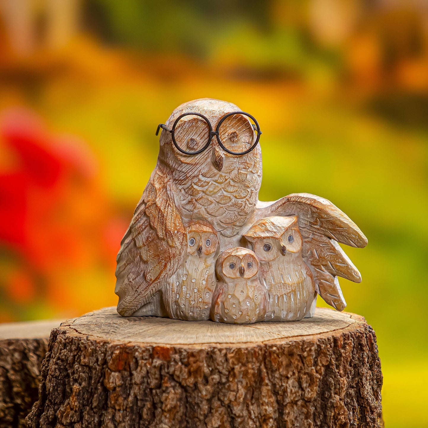 Studious Owl Statue 7"