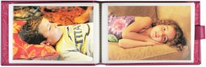 RASPBERRY PHOTO ALBUM