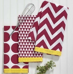 RED KITCHEN DISHTOWEL SET of 3