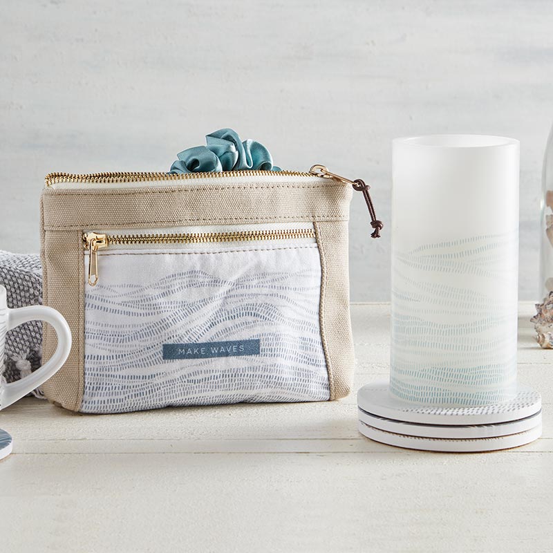 LITTLE THINGS ZIPPER POUCH