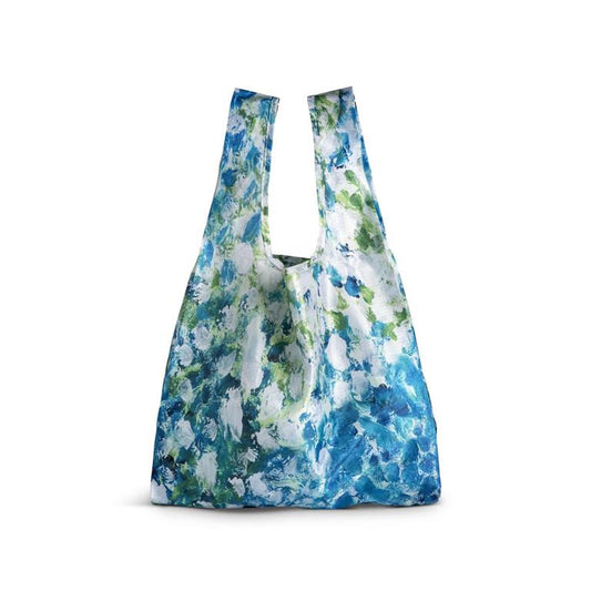 White Flowers Artlifting Tote