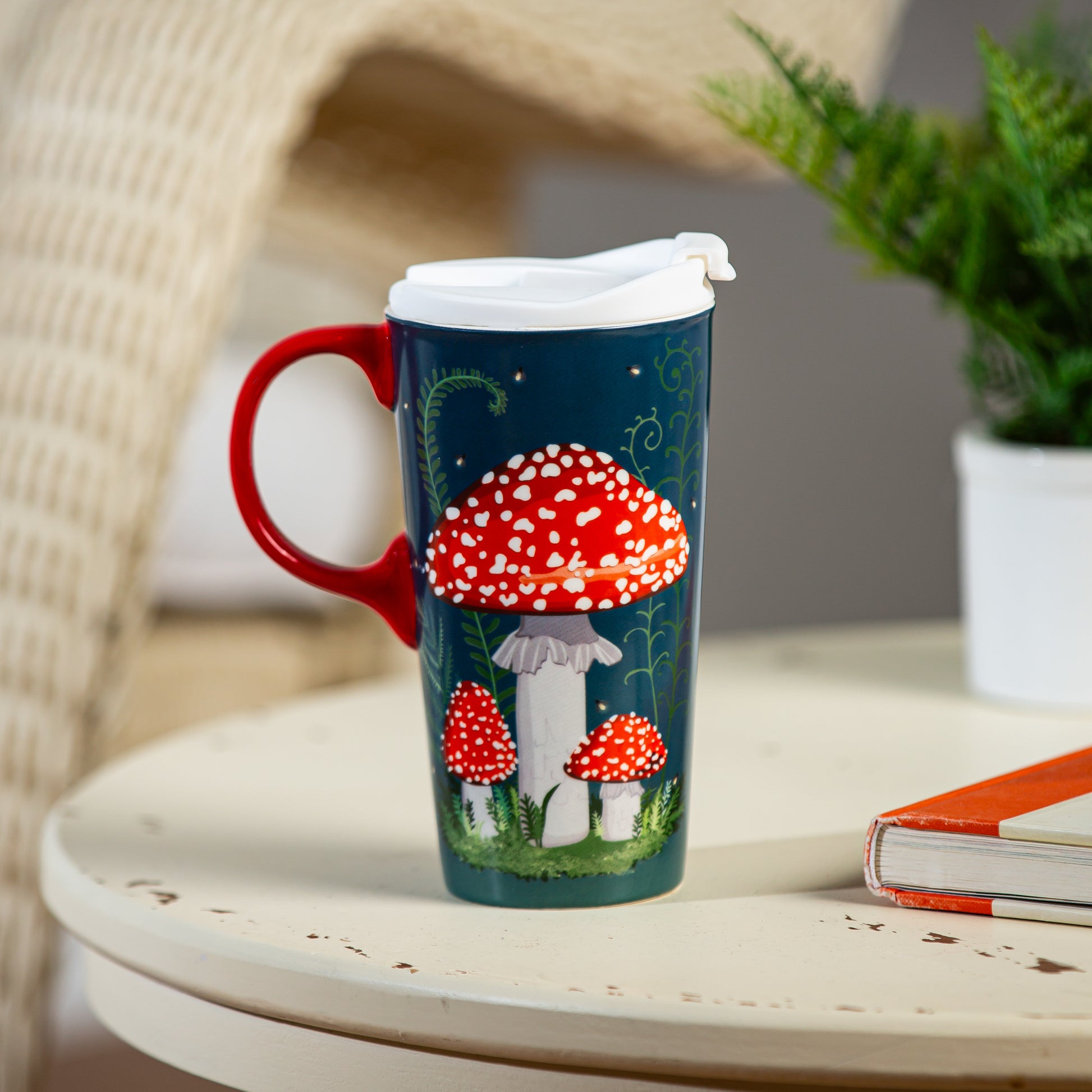 MUSHROOM FOREST Travel Coffee Mug