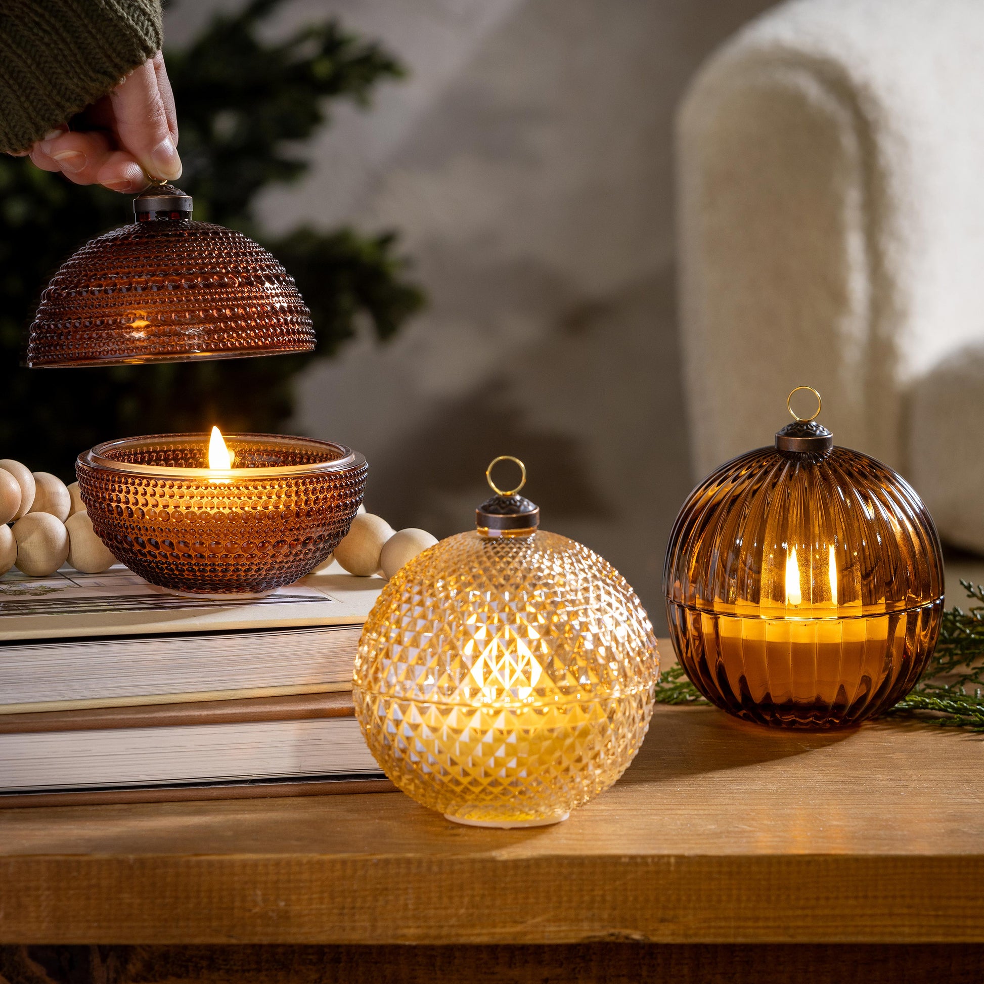 Round Candle With Flickering Flame
