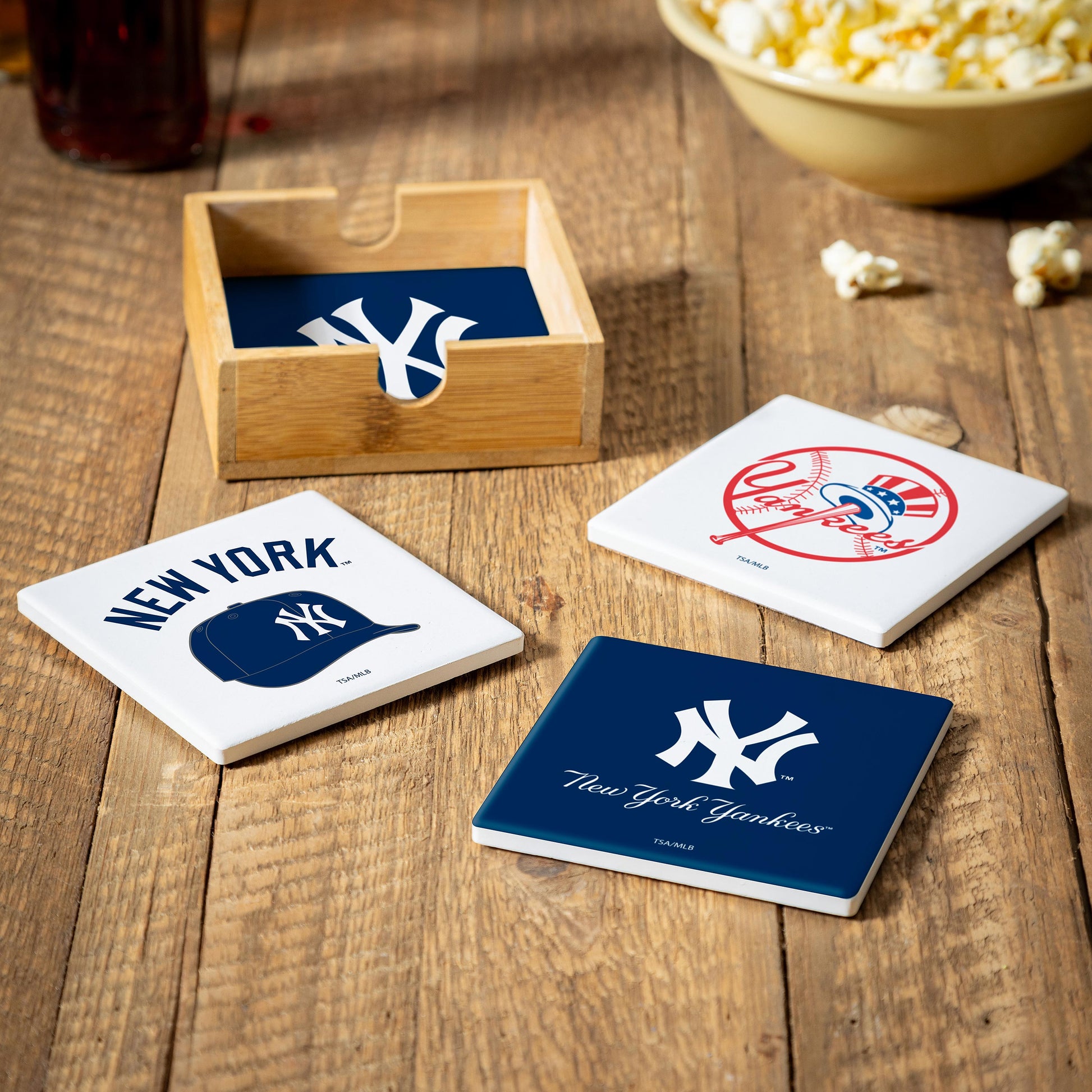 Ny Yankees Coaster Set With Caddy