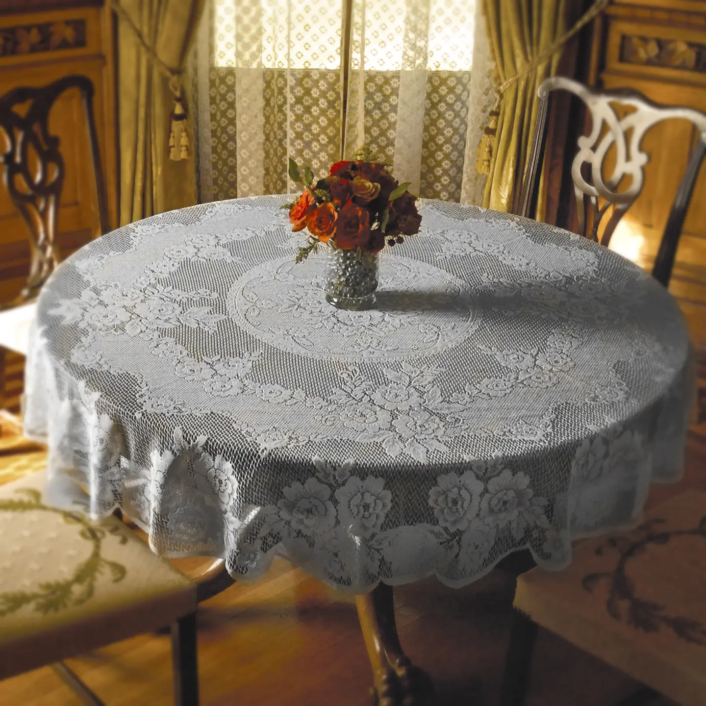 *72" Round Tablecloth Victorian Rose