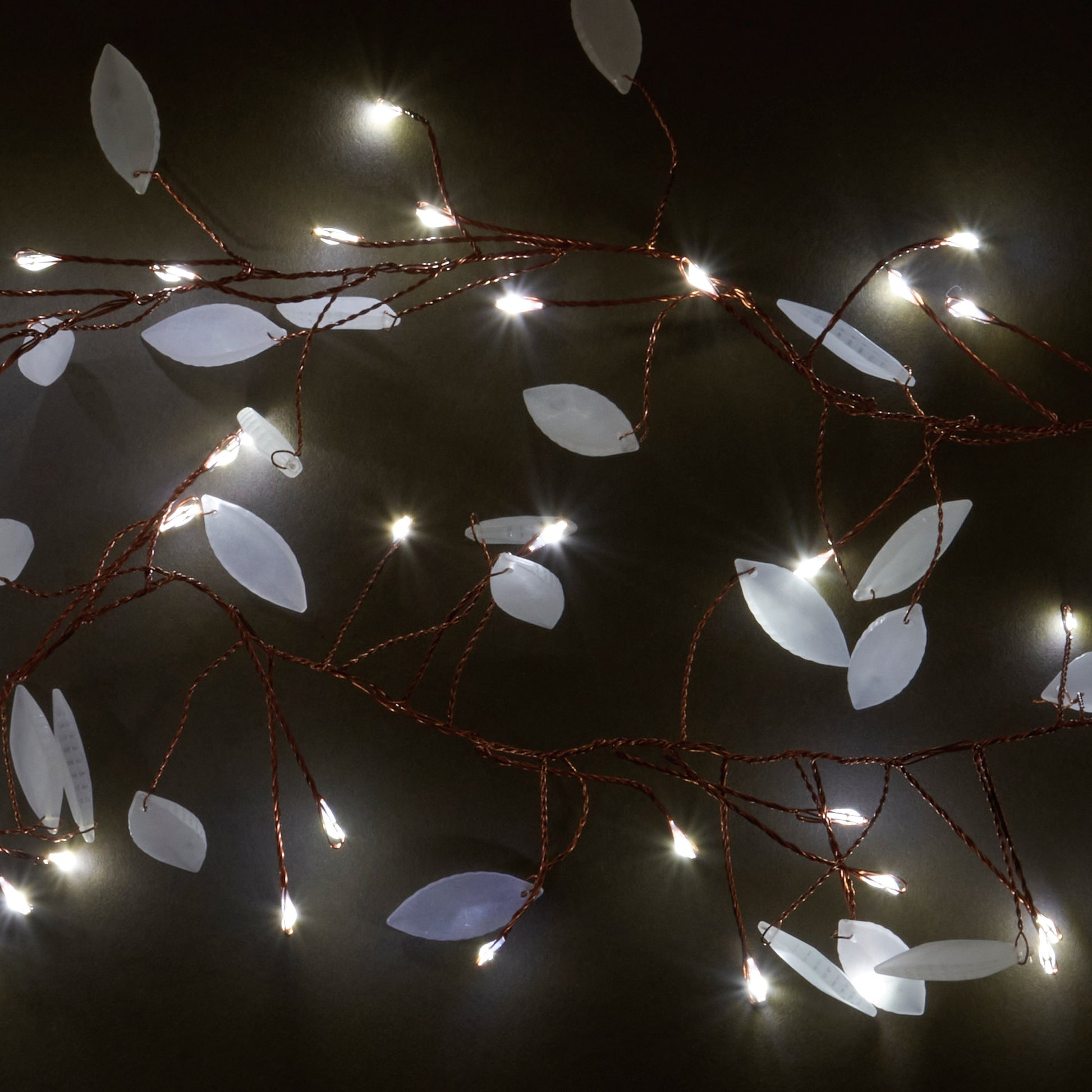 Cottage Leaf String Lights