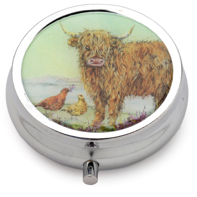 Green Highland Cow Pill Box