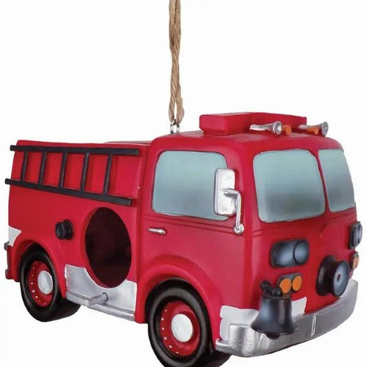 FIRE ENGINE BIRDHOUSE
