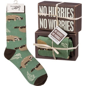 NO HURRY BOX SIGN & SOCKS SET