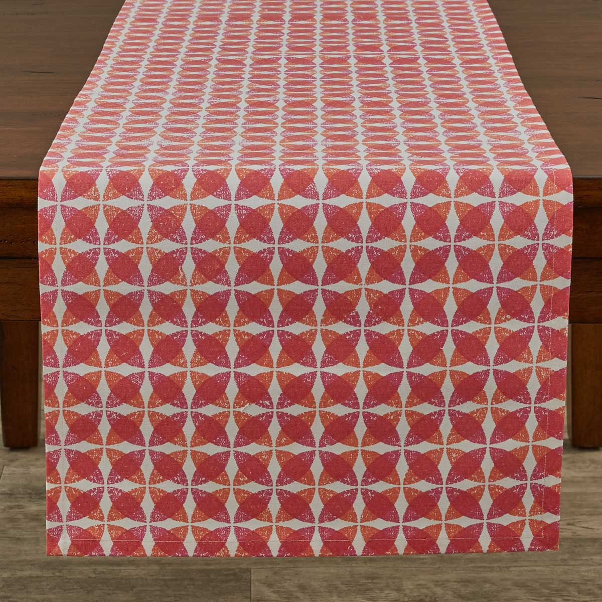 Fuchsia MIA RUNNER 14X72