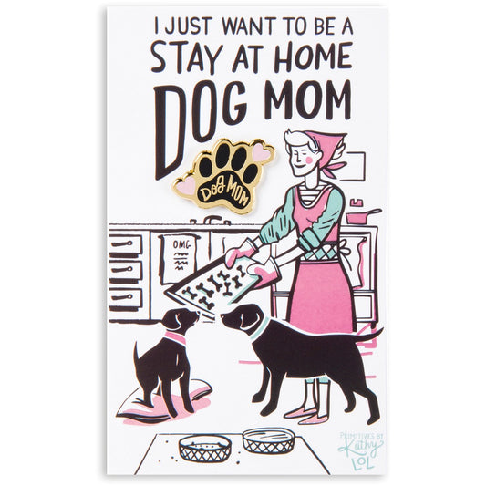 DOG MOM ENAMEL PIN