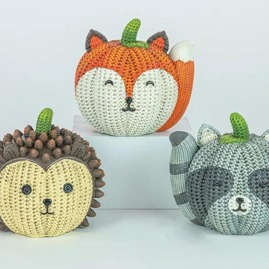 FALL FRIENDS PUMPKIN