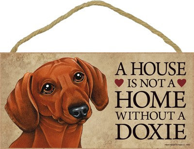 RED DACHSHUND A HOUSE IS PLAQUE