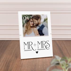 MR & MRS STORYBOARD FRAME