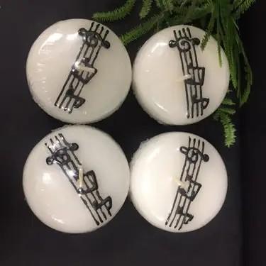 MUSIC NOTES FLOATING CANDLE