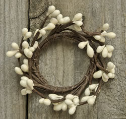 1.5" IVORY BERRY RING