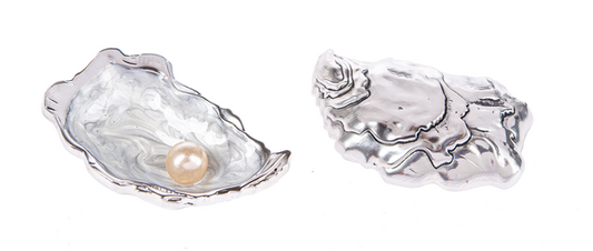 Oyster Pocket Charm